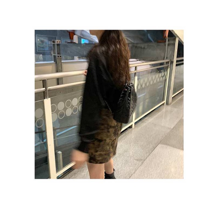 Bộ Áo Sweater Dài Tay In Chữ + Quần Ngắn Thời Trang Cho Nữ | BigBuy360 - bigbuy360.vn