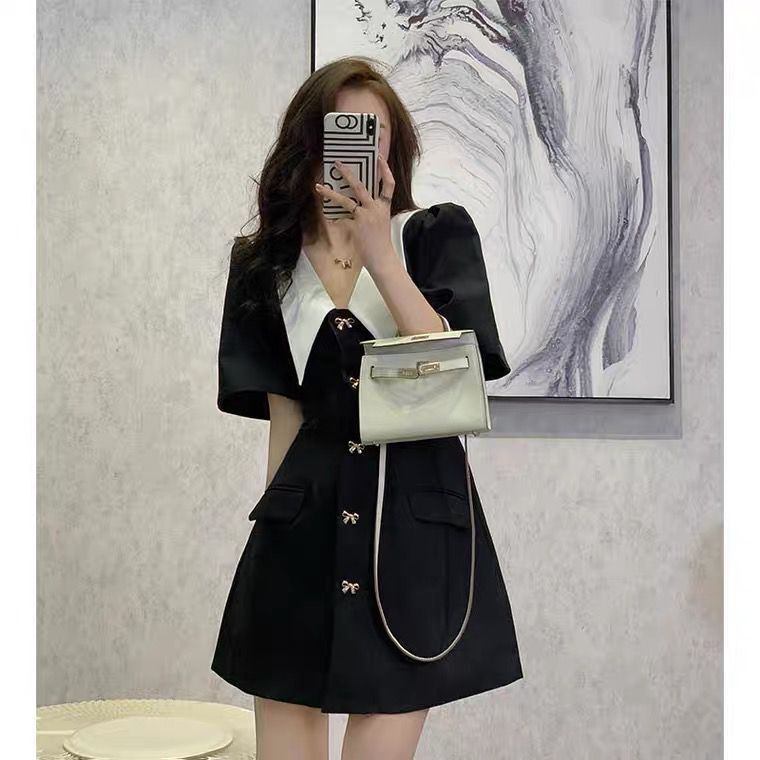 Váy Đầm Cổ Trắng Cúc Nơ Bo Eo Dáng Xòe Cho Nữ