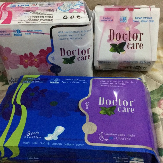 Băng Vệ Sinh Doctor Care Tinh Chất Thảo Dược