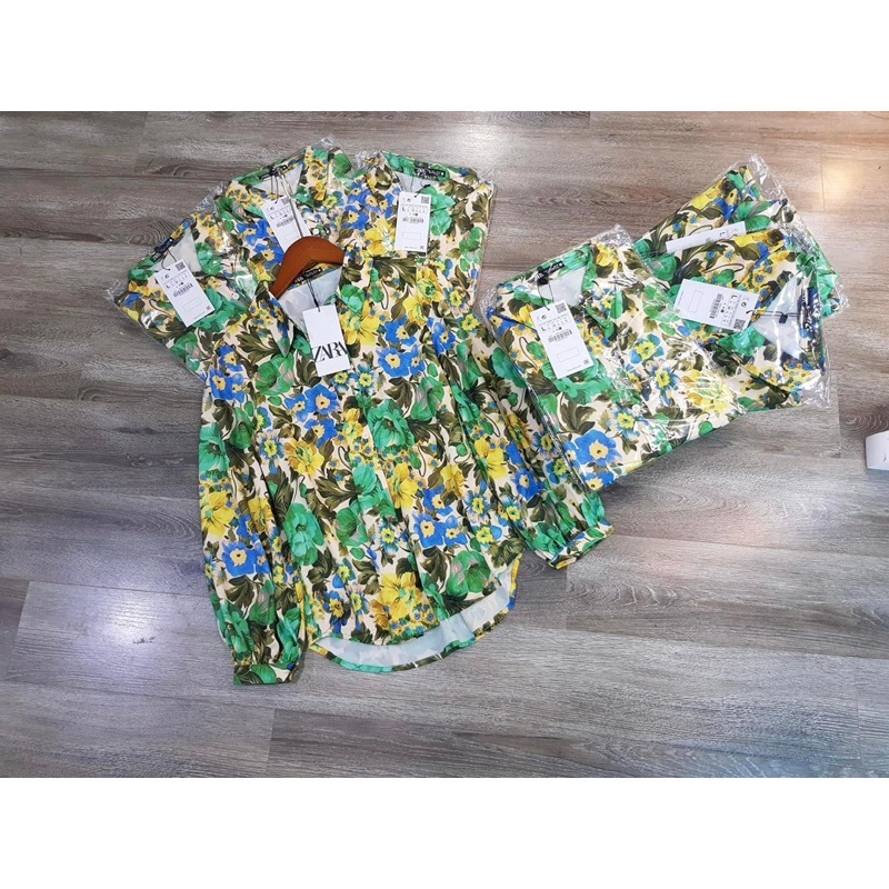 Áo sơmi nữ ZR màu xanh lá nổi bần bật