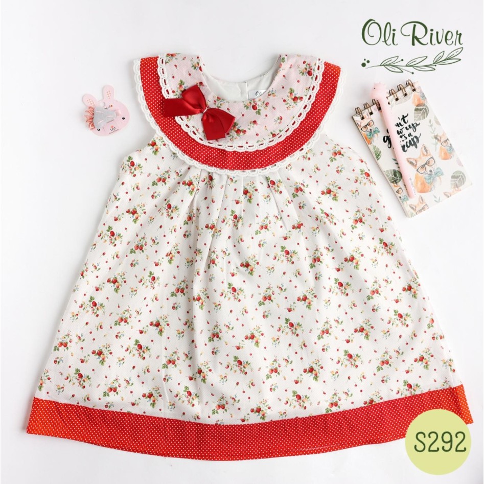🍧🍧🍧 Váy đầm trắng in hoa bi, viền đỏ, cực kỳ sang cho cô tiểu thư thật xinh🥰