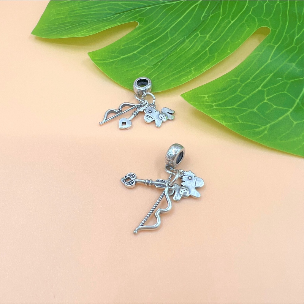 Charm móc treo ngựa mũi tên và cung tên bạc thái - Charm Bạc 925 - Mã CA860