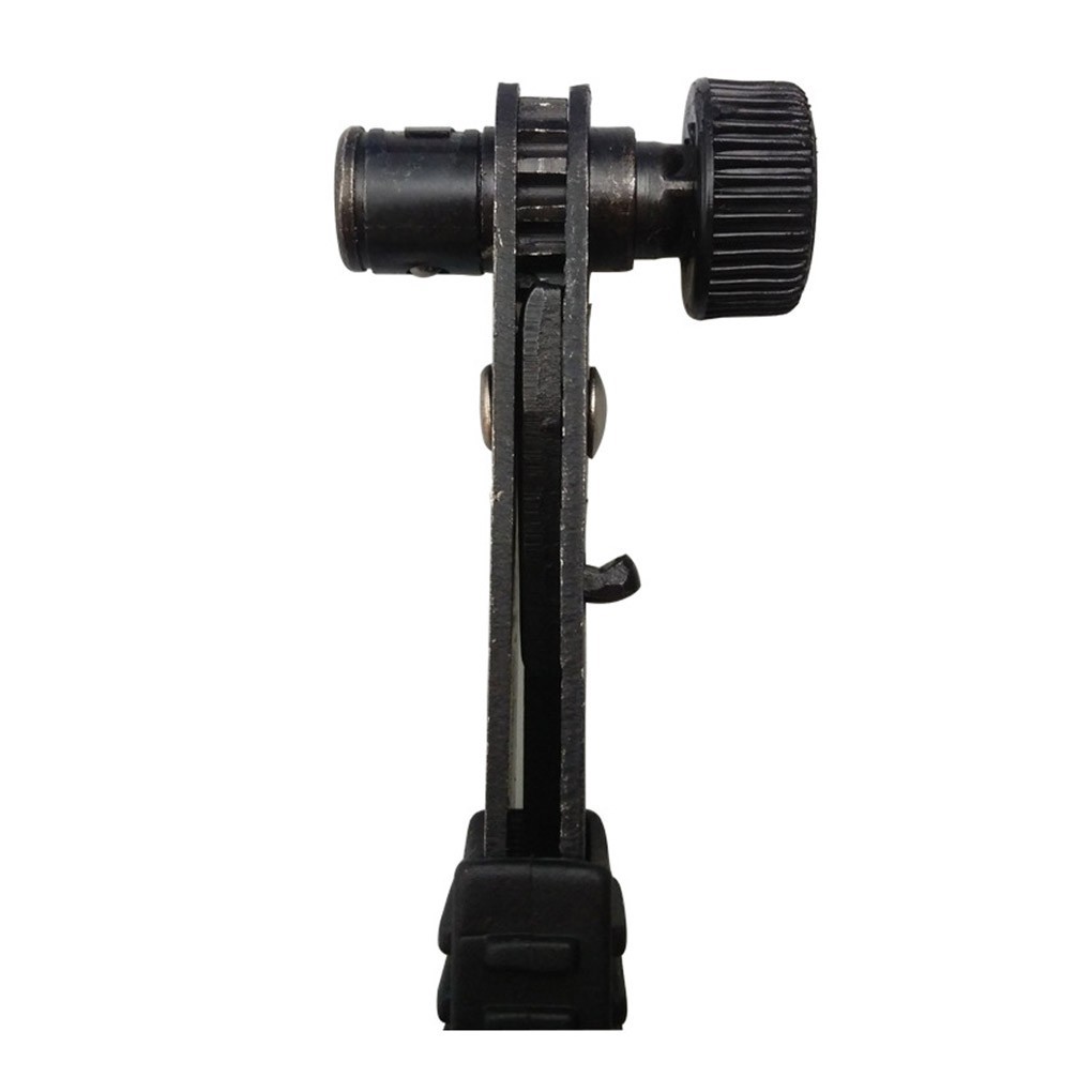 Bộ dụng cụ vặn/lấy đai ốc dùng trong kĩ thuật