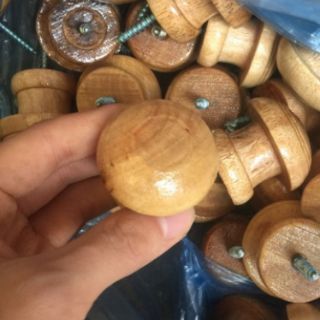 2 Núm vén rèm vải