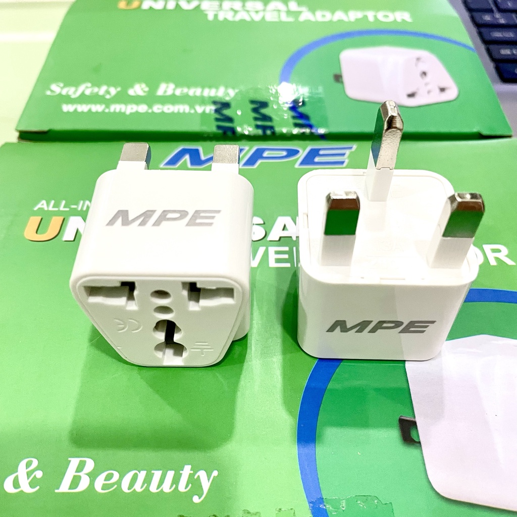 Phích cắm chuyển đổi du lịch Singapore - Malaysia