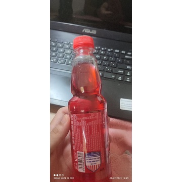 Nước tăng lực Sting dâu