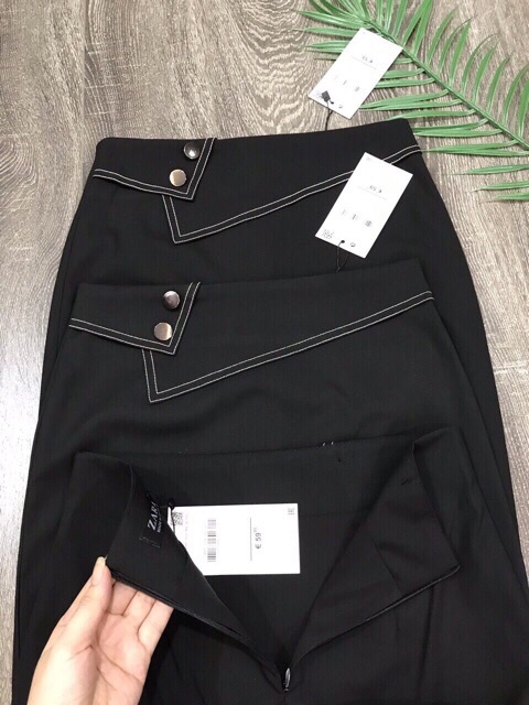 CHÂN VÁY BÚT CHÌ BODY KHUY SẮT | BigBuy360 - bigbuy360.vn