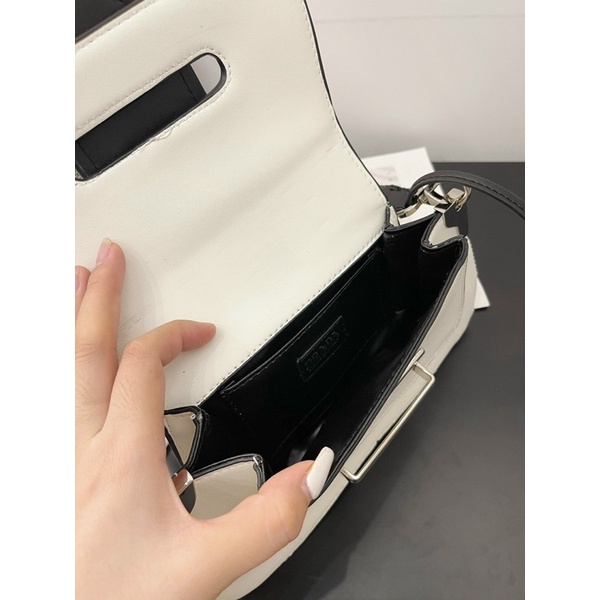 Túi xách nữ kẹp nách Pradaa fullbox