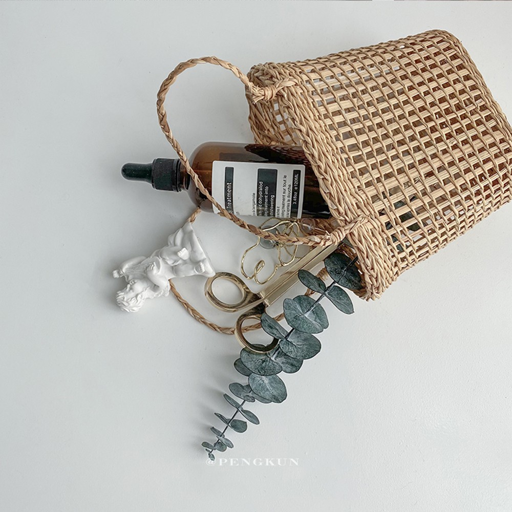 Giỏ đan đựng vật dụng tiện lợi xinh xắn