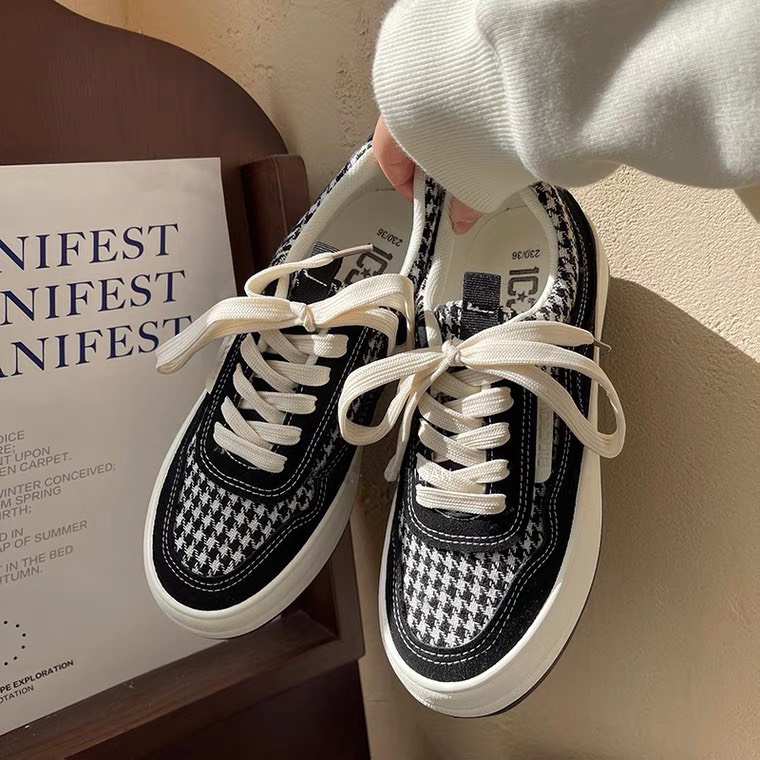 Giày Thể Thao Nữ Đế Độn Hoạ Tiết Houndstooth Đế Bánh Mì Tăng Chiều Cao HotTrend