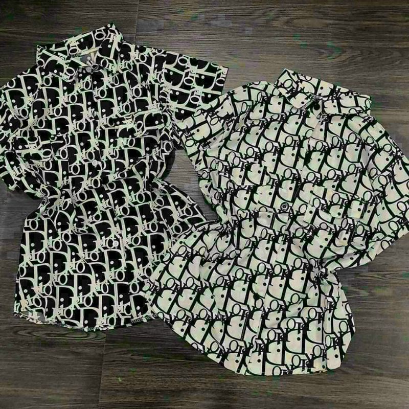 SƠ MI IN CHỮ THƯơNG HIỆU 2 MÀU XINH LẮM