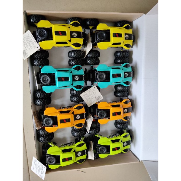 Ô tô địa hình chạy đà có nhạc . Siêu xe địa hình chạy đà 4×4 có nhạc và đèn