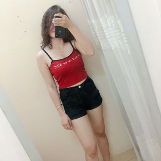 Áo thun nữ hai dây in chữ trước ngực form 50 kg trở lại