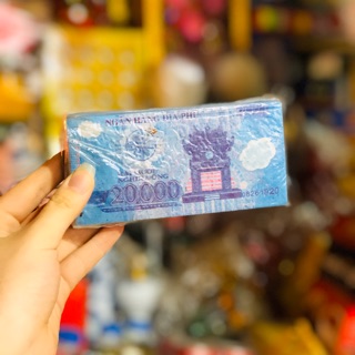 Tiền Polime Âm Phủ mệnh giá 10k VNĐ, 20k VNĐ, $100