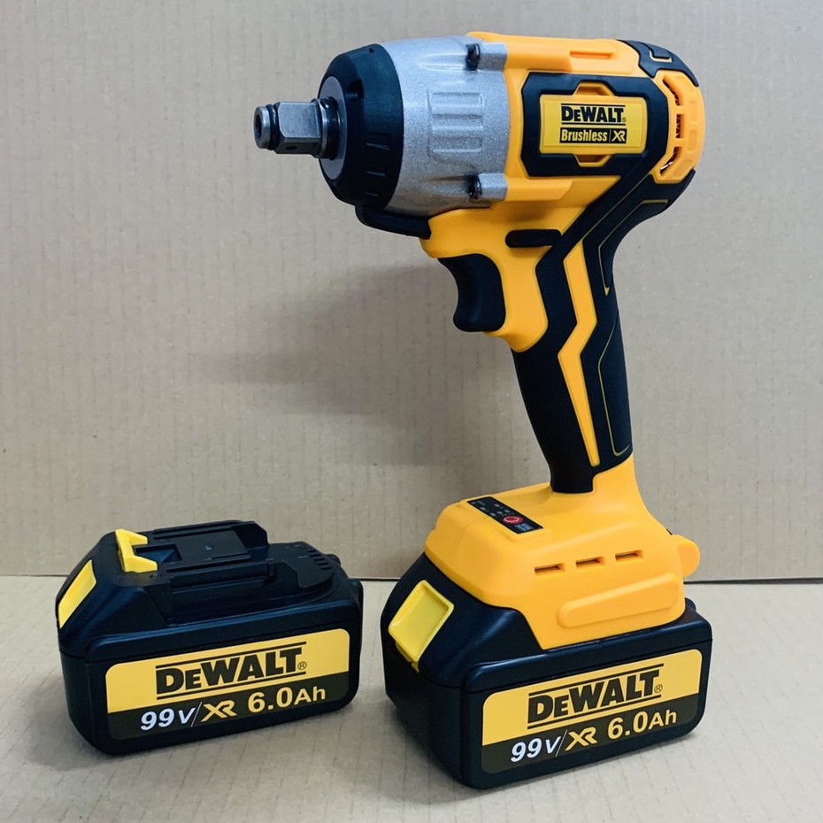 Máy siết bulong dùng pin không chổi than 99V DEWAT tặng kèm 1 khẩu 22MM