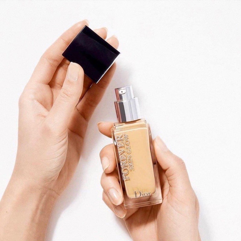 Kem nền Dior Forever Skin Glow Foundation