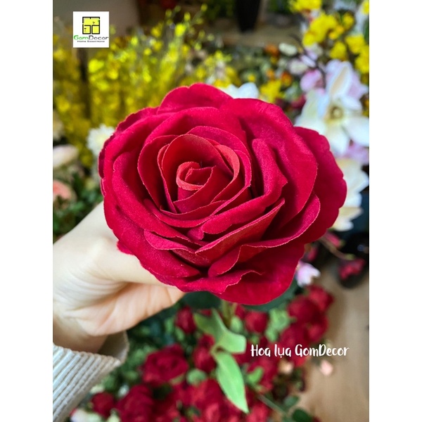 Hoa hồng nhung đỏ hoa lụa cao cấp đẹp như thật cành dài 75cm