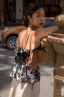 [ AT MODA DE LITA] Áo 2 dây họa tiết đen trắng