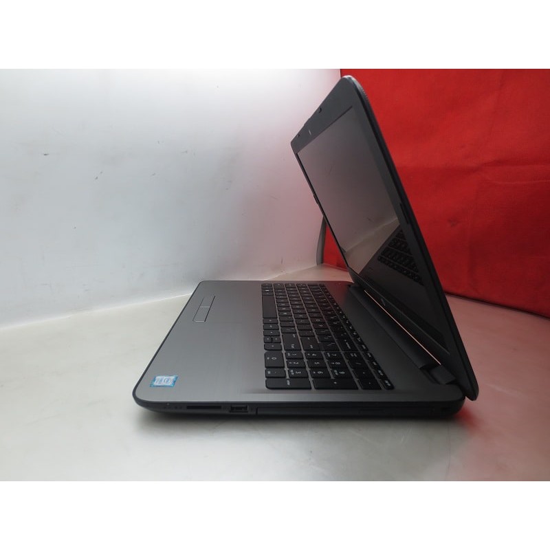 Laptop Cũ HP Notebook 15-AY131TU CPU Core i5-7200U Ram 4GB SSD 120GB + HDD 500GB VGA Intel HD Graphics LCD 15.6'' inch