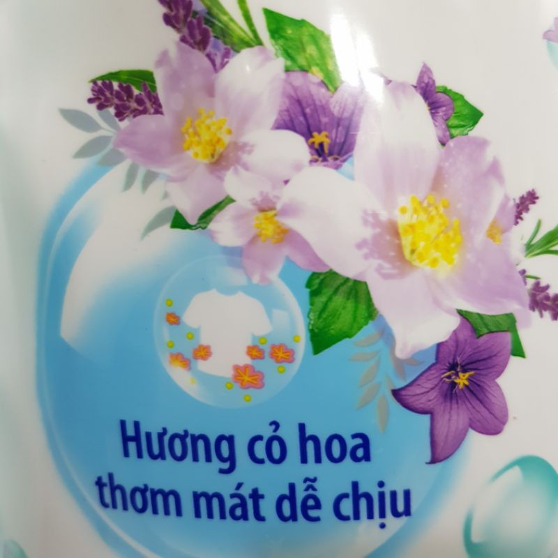 Nước giặt Surf hương sương mai dịu nhẹ 3.5 kg