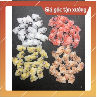 Hoa góc ôm móng md shop hoa bột nail