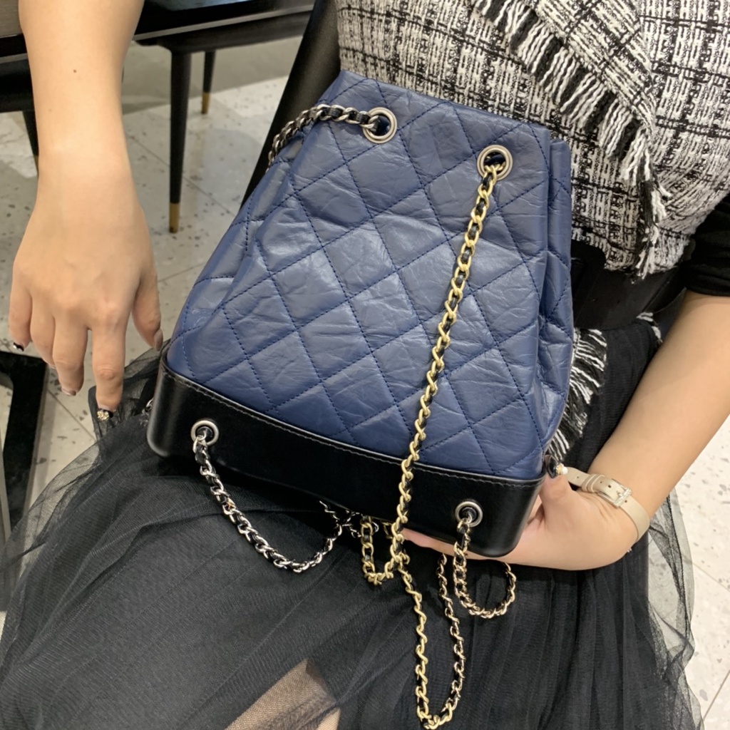 Ba lô nữ da thật cao cấp 𝘾𝙝𝙖𝙣𝙚𝙡 𝘾𝙝𝙖𝙣n𝙚𝙡 CN kiểu dáng thời trang, nữ tính