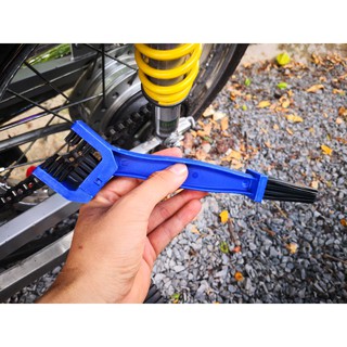 Bộ 2 Bàn Chải 3D Vệ Sinh Sên Xe