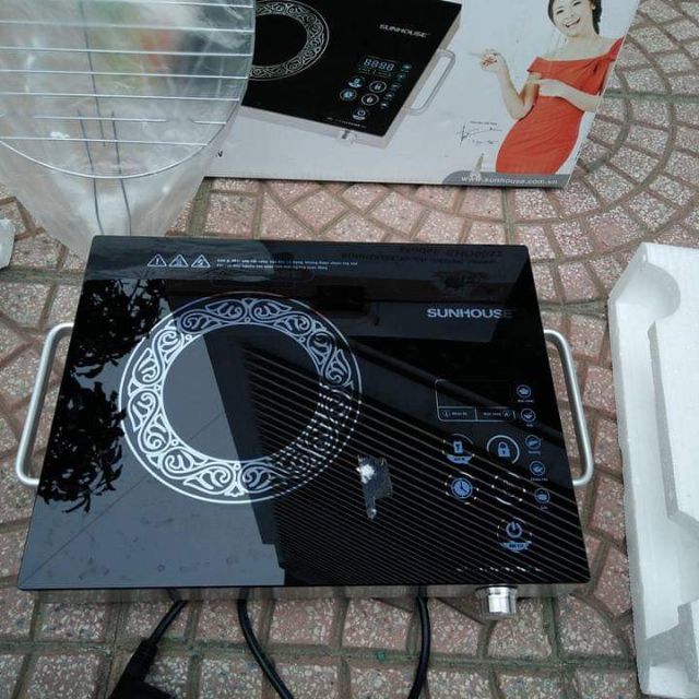 Bếp hồng ngoại cảm ứng SHD6017