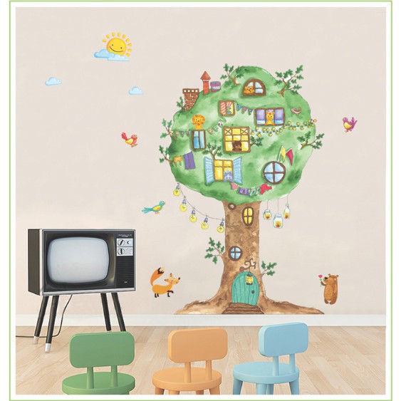Decal trang trí nhà trên thân cây to cực xinh