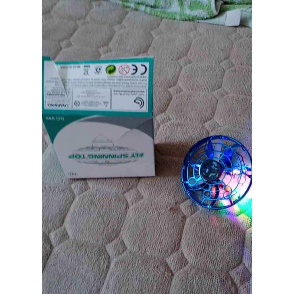 Đồ chơi trẻ em đĩa bay UFO - Đĩa bay ufo ma thuật hot nhất hiện nay, giúp trẻ rời xa điện thoại ,