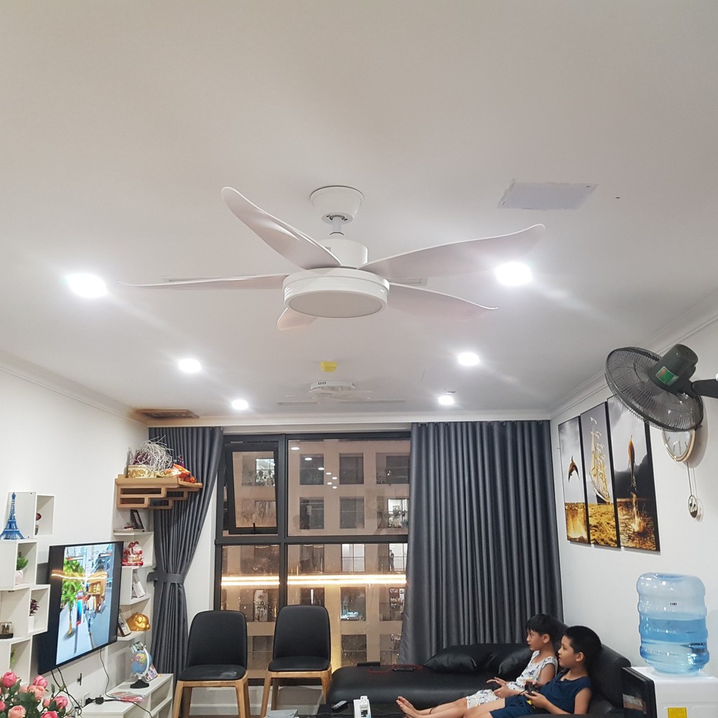 Quạt Trần Đèn Trang Trí 5 cánh siêu mát - Động cơ DC 6 Số full gió- Đèn 3 màu có điều khiển