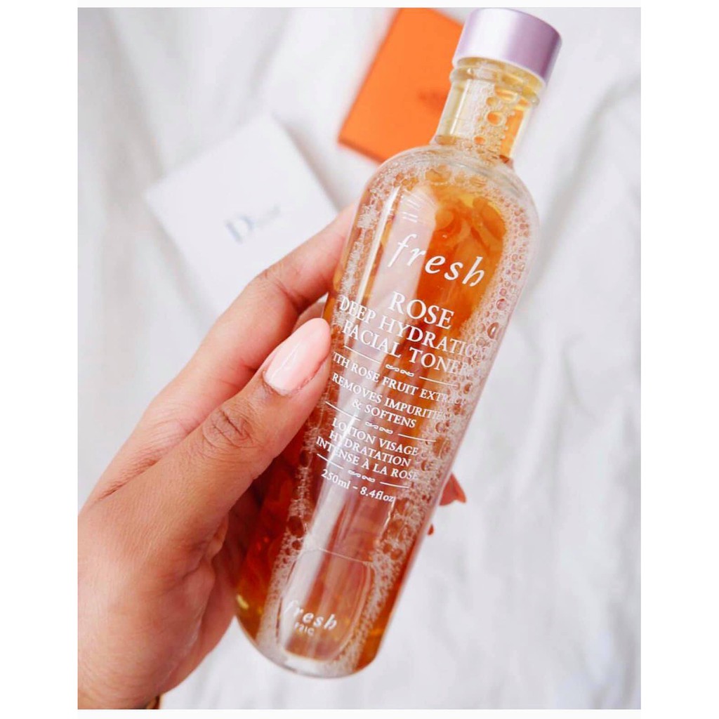 TONER FRESH ROSE DEEP HYDRATION " BEST SELLER