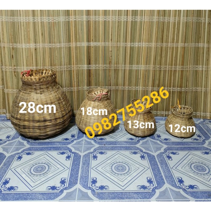 Giỏ tre đựng cua cá