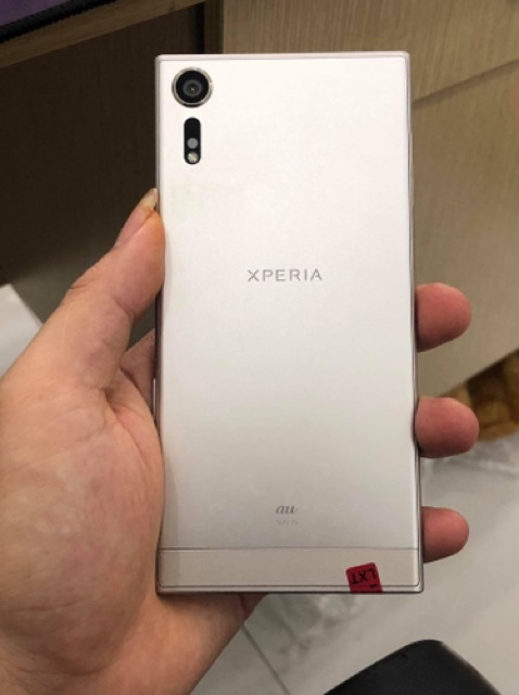 Điện thoại sony xperia Xz1 đẹp zin nguyên bản 100% ( chỉ bán hàng zin đẹp không có hàng cũ phẩy ) | BigBuy360 - bigbuy360.vn