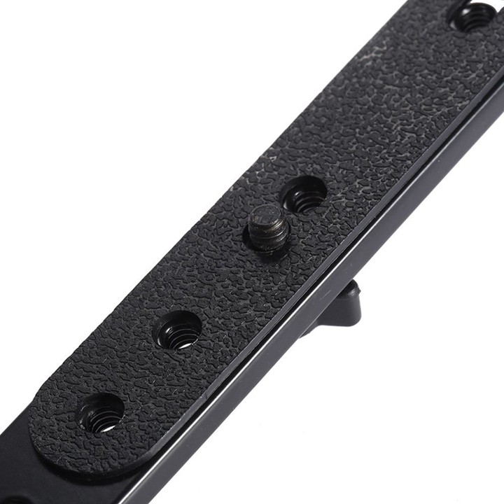 Bracket U kim loại gá gắn đèn Flash MIcro Led máy ảnh