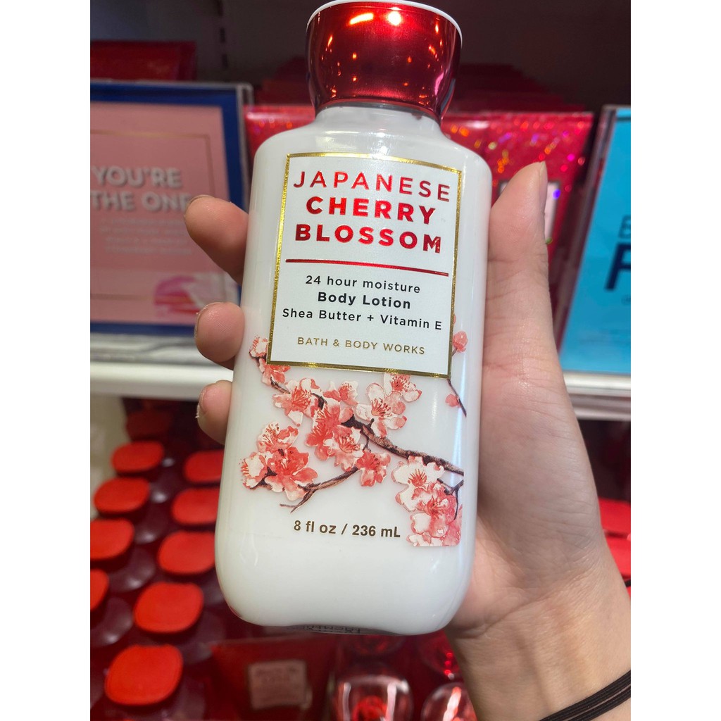 Sữa dưỡng thể toàn thân BATH & BODY WORKS - Japanese Cherry Blossom