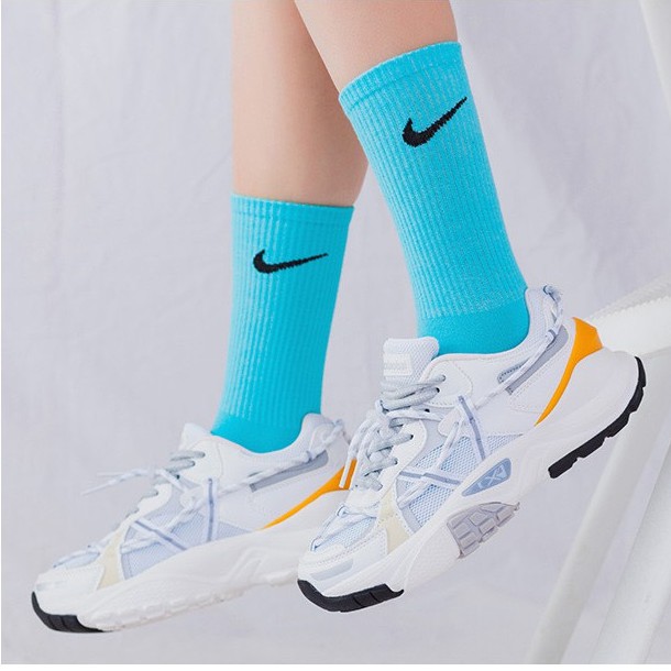 Tất nike - Vớ Nike cổ cao - lửng - Nhiều Màu Nam Nữ Phối cùng sneaker cực đẹp
