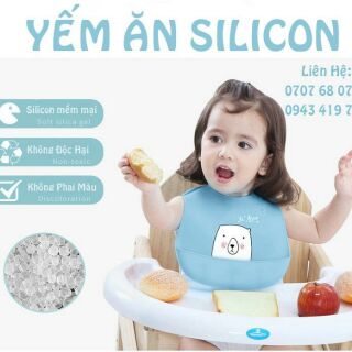 Yếm máng ăn dặm silicon cho bé