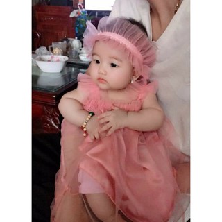 Đầm cho bé đầy tháng, thôi nôi