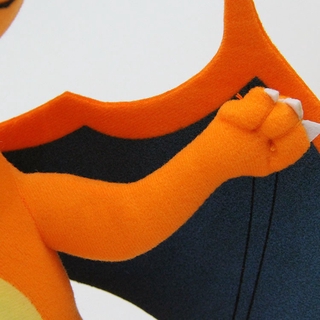 Gấu bông pokemon Charizard (Lizardon) 35cm