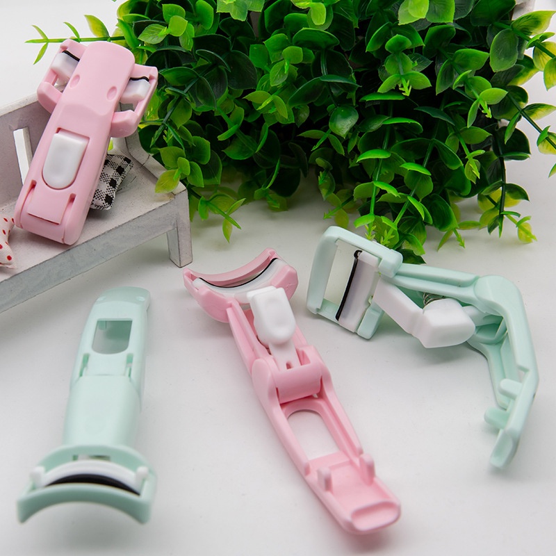 Dụng Cụ Bấm Cong Lông Mi Tự Nhiên Lâu Trôi Không Gây Kích Ứng