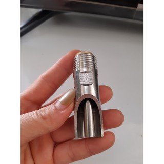 VÒI BÚ LƠN.Vòi Bú Tự Động Bằng Inox Cho Lợn (núm uống cho heo)