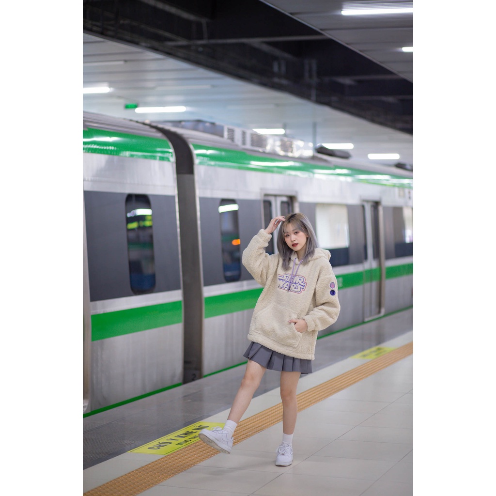 Áo Hoodie Nỉ Mũ Nữ BOO Vải Lông Cùn Dáng Rộng Đính Patch Logo Starwars | BigBuy360 - bigbuy360.vn