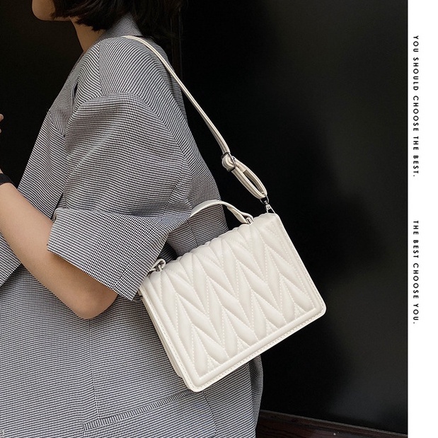 Túi Xách Đeo Vai Kiểu Vuông Nhỏ Thời Trang 2022 Cho Nữ