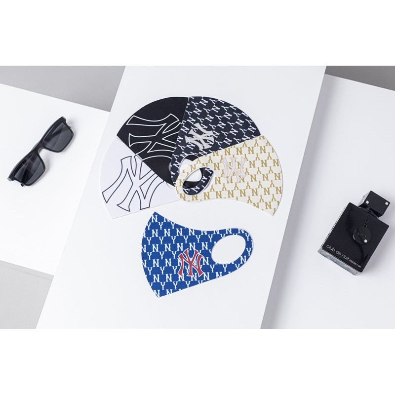 Khẩu Trang Vải Poly