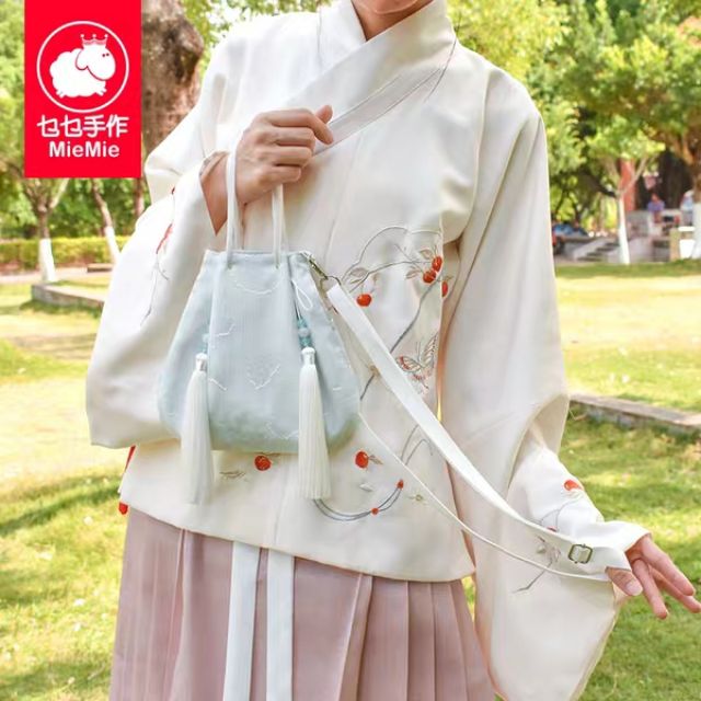 Túi đeo chéo vải cổ trang