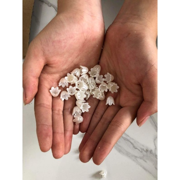 (50g)Hoa nhựa, Nụ hoa linh lan ngọctrai 10mm, nguyên liệu làm trang sức cổ trang, Nguyên liệu diy