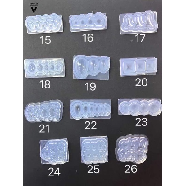 Khuôn silicon Tạo hình charm  “random hình “ deal sốc