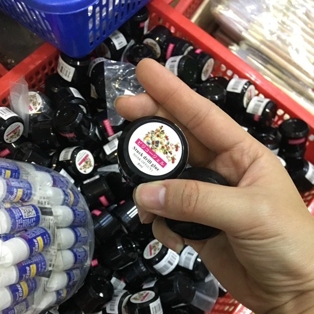 Gel đính đá