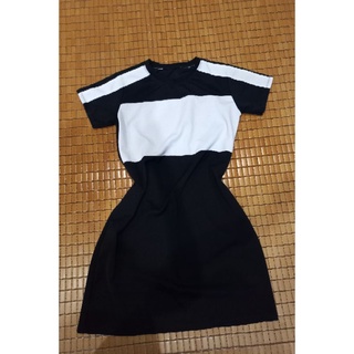 pass đầm xuông size nhỏ